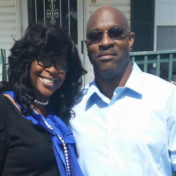 Meet your Posher, Ina - Picture 1 of 1